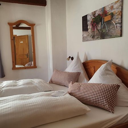 Hotel & Restaurant Huellen Barweiler Екстер'єр фото
