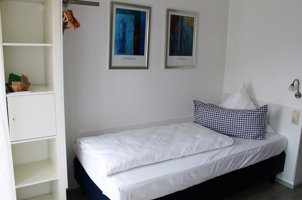 Hotel & Restaurant Huellen Barweiler Екстер'єр фото